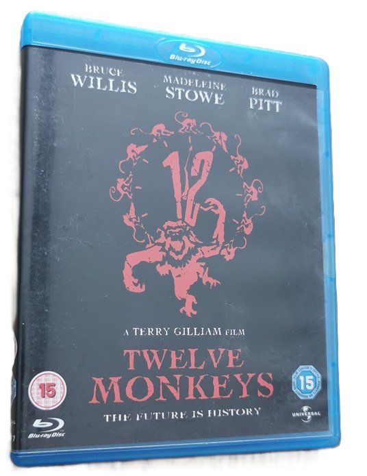 Tutti i DVDs: Twelve Monkeys (Blu-Ray, Brad Pitt, Bruce Willis, UK) – Usato da Wilen b. Wollerau venduto da morethanmusic