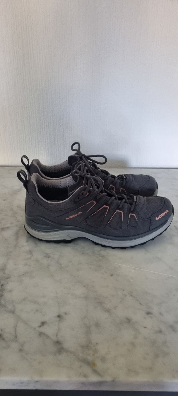 Lowa Damenschuhe: Lowa Trekkingschuh Damen – Gebraucht aus Thun von liviaa6 1