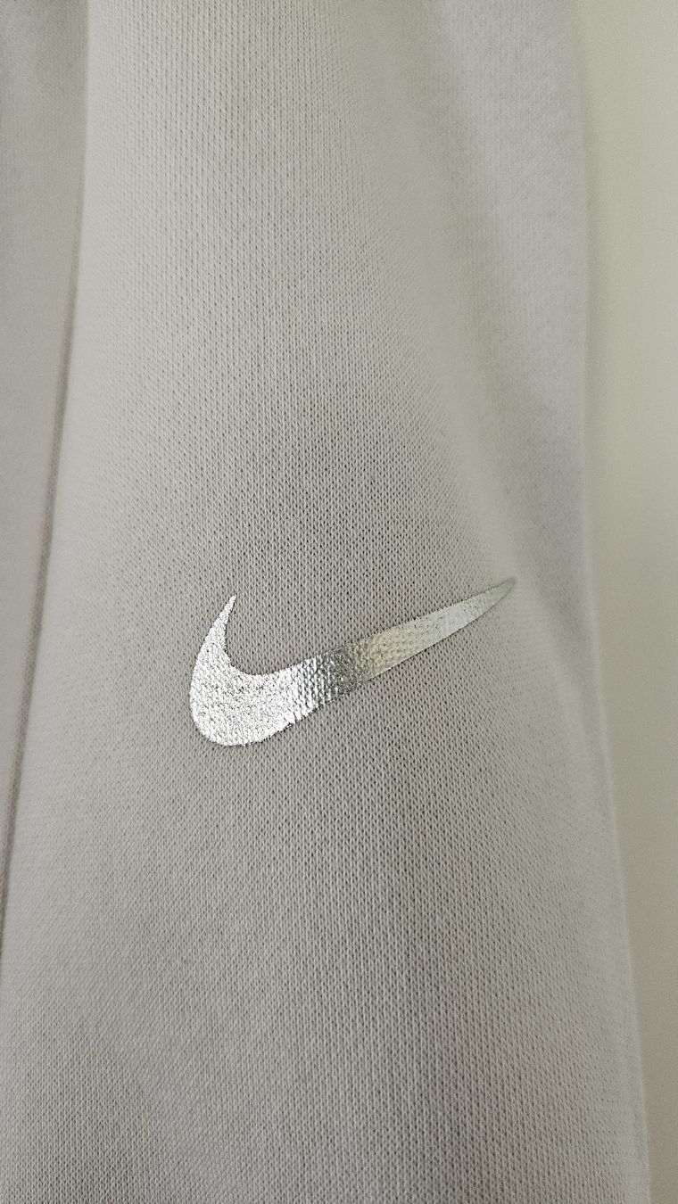 Nike Pantalons: Nike Trainerhose Altrosa/Braun – D'occasion à Hettlingen par Leaena279 5