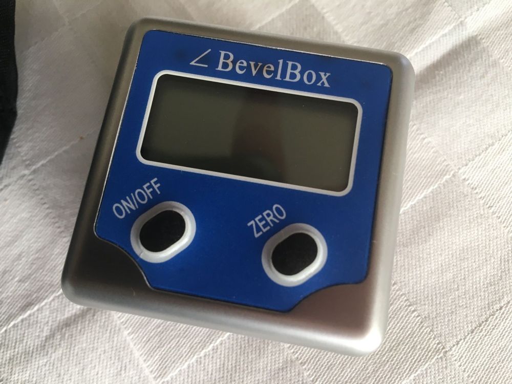 Digitaler Winkelmesser Mit Magnet - 4-seitig LCD Neigungsmesser