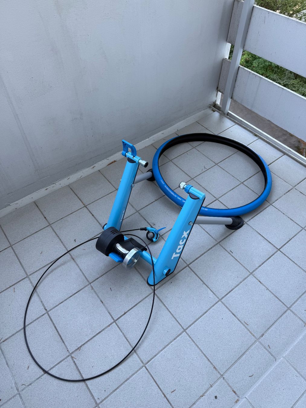 Tacx Hometrainer: Tacx Indoor Bike Trainer – Usato da St. Gallen venduto da lei_kq8p