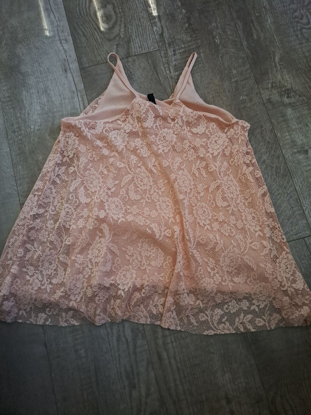 Camicette: Top Spitzendesign Rosa ca Gr m/l – Usato da Rickenbach LU venduto da bishiida 1