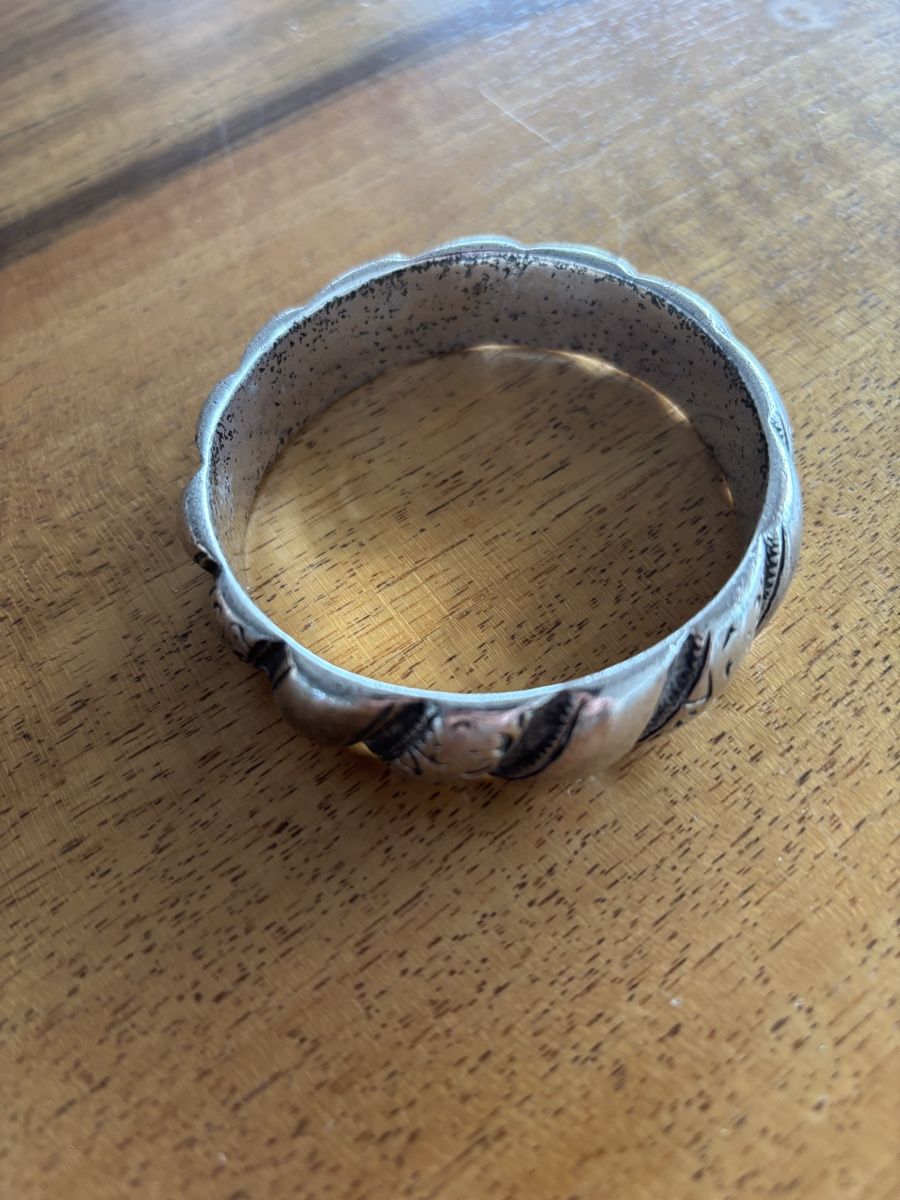 Bracciali & Braccialetti: Sehr alte Armspange aus massivem Silber – Usato da Bern venduto da Himmelsherold 2