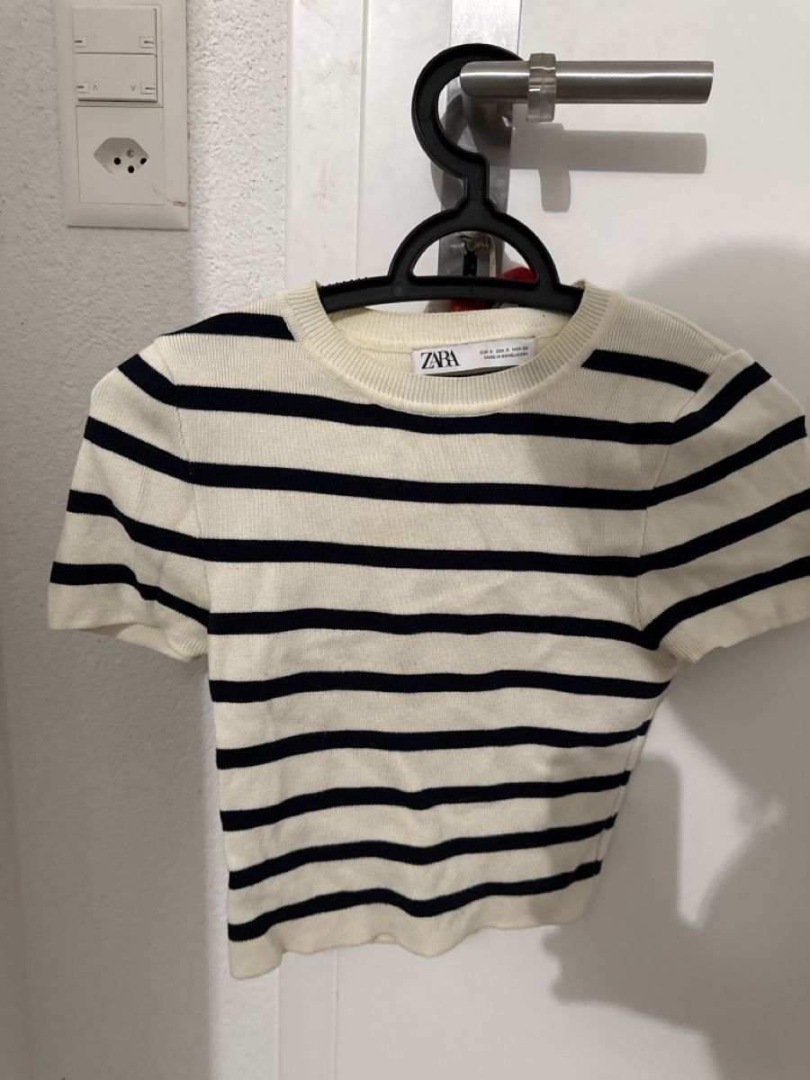 Zara Camicette, T-shirt & Top: top zara  – Usato da Sion venduto da ani_98tq