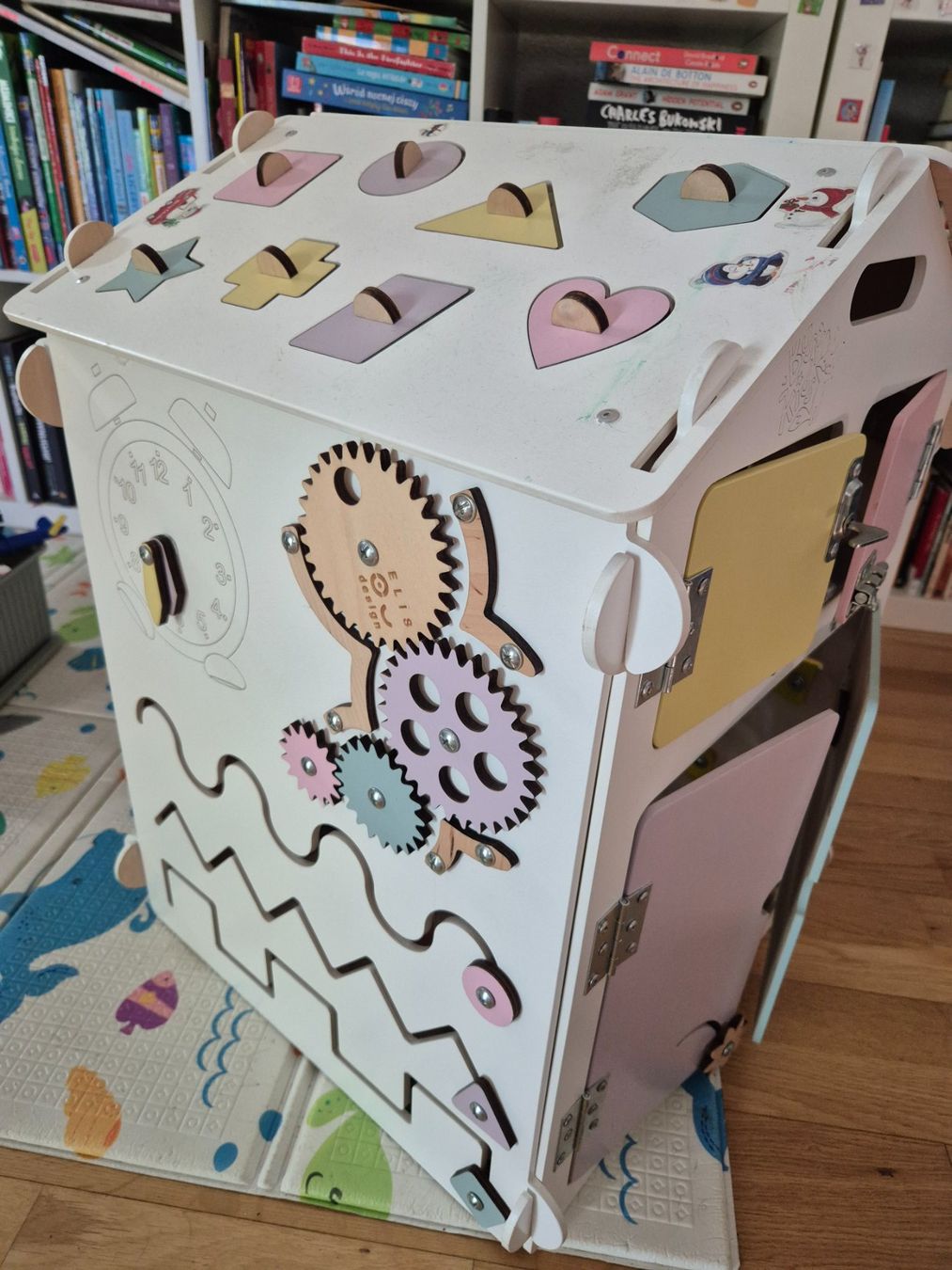 Giochi: Montessori activity house for children – Usato da Oberengstringen venduto da dec_pv9k