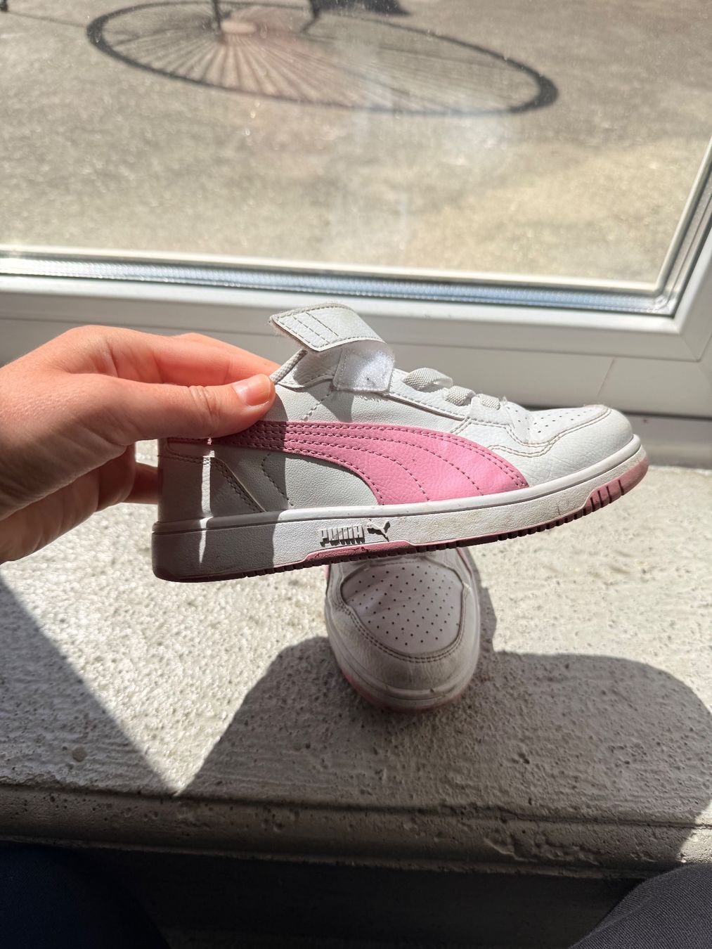 Puma Chaussures filles: Puma Sneaker Gr.32 – D'occasion à Dotzigen par White_Warrior