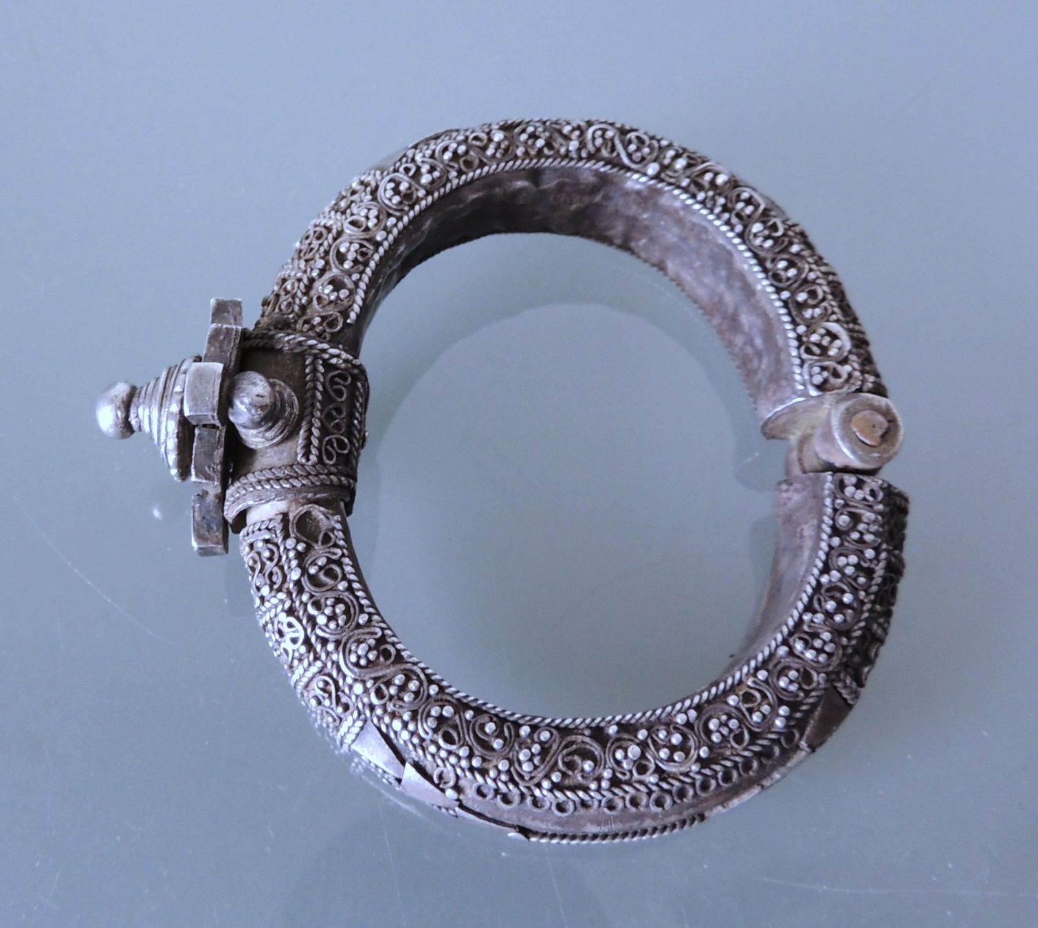 Bracciali & Braccialetti: Traditioneller Silber 800 Armreif Nepal – Usato da Waldenburg venduto da schaller707 3
