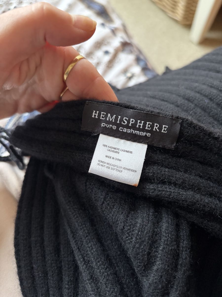 Hemisphere Foulards, Tücher & Schals: Hemisphere Schal  – Gebraucht aus Basel von Brunner.T 1