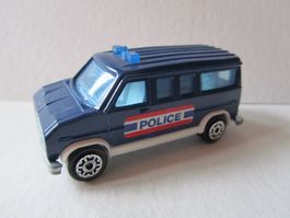 Fourgon Police, majorette France, unbespielt