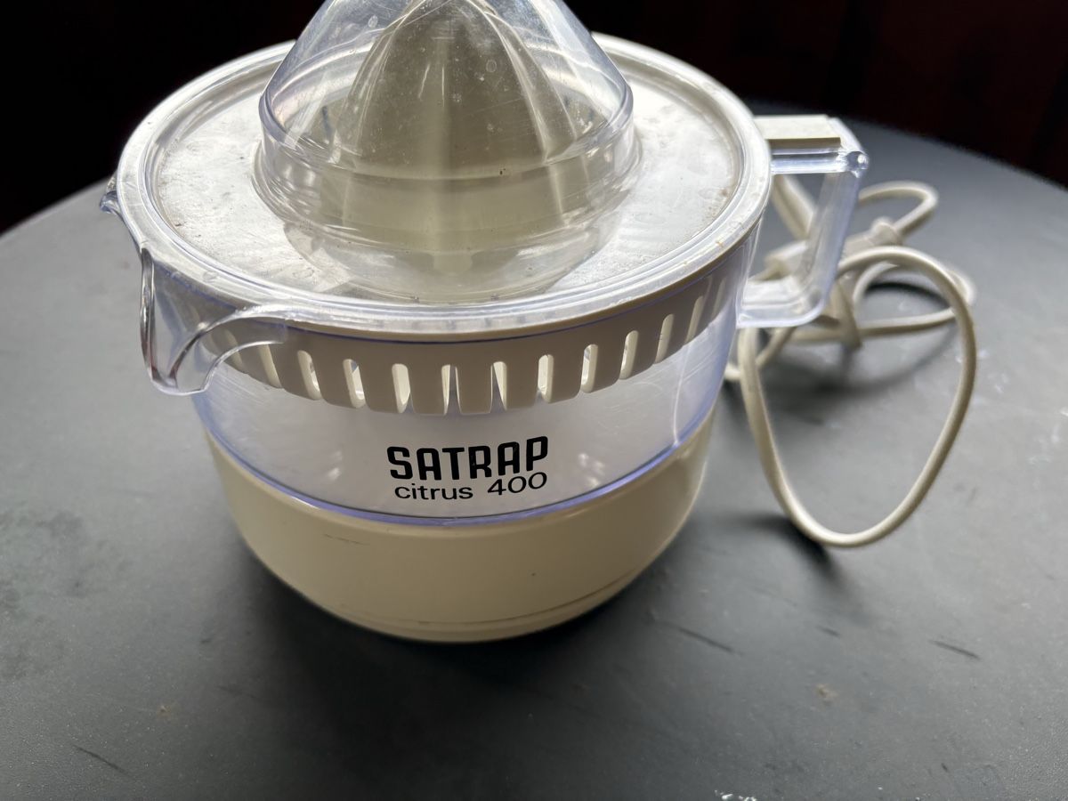 Elettrodomestici da cucina: Satrap 400, Zitruspresse – Usato da Sisseln AG venduto da art-dragoon 1