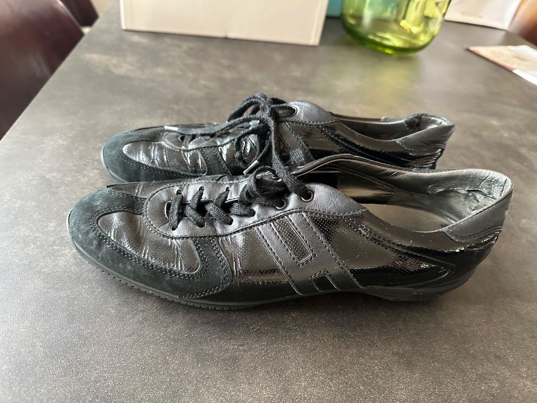 Hogan Scarpe da donna: Hogan Sneakers 39.5 – Usato da Coppet venduto da AlexandraAmmann