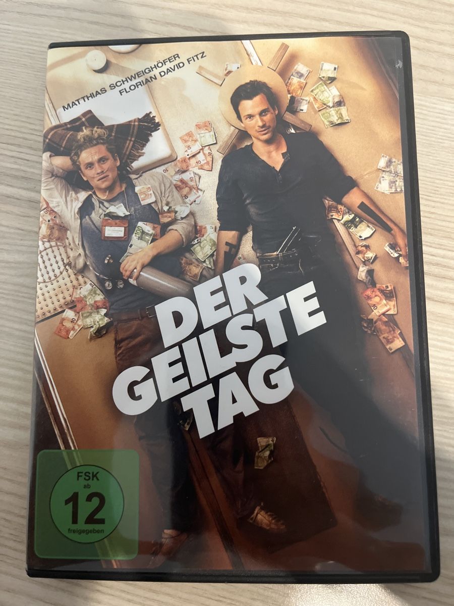 Tutti i DVDs: DVD Der geilste Tag - Schweighöfer und Fitz – Usato da Gossau SG venduto da __roman__95