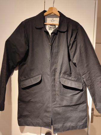 Rogue Territory RGT dry waxed trench L, black