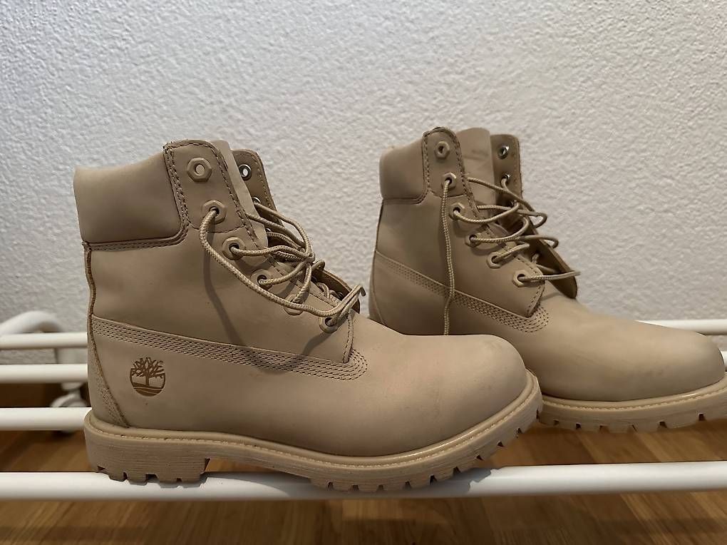 Chaussures hommes: Timberlands altrosa Gr. 41 – D'occasion à Dübendorf par mar_mv6p 1