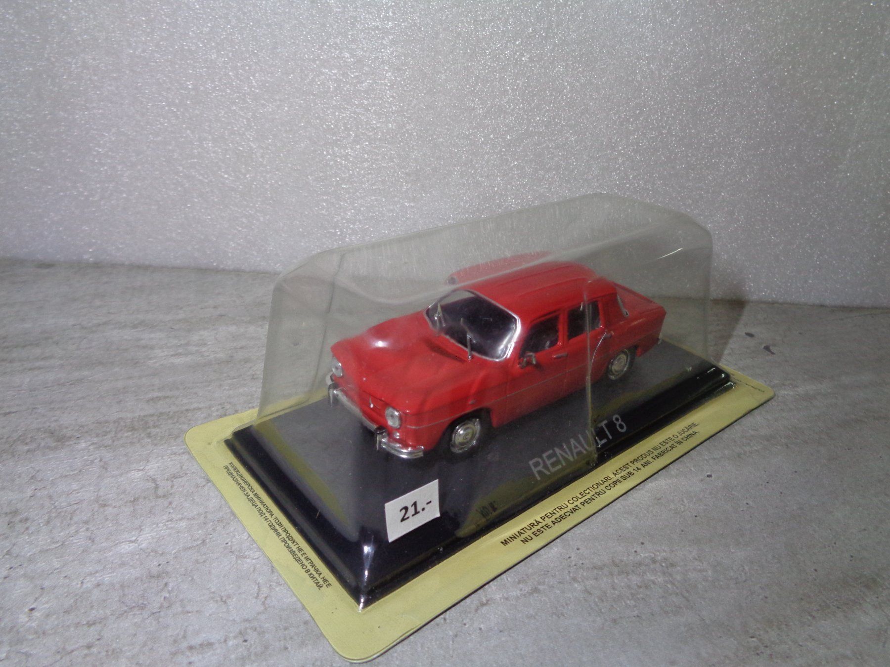 Renault Modellautos: Altaya 1:43 Classic Car Renault 8 – Neu und originalverpackt aus Reconvilier von rallycar 5