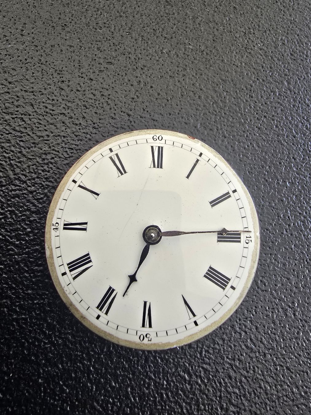 Orologi: Mouvement à coque  – Difettoso da Yverdon-les-Bains venduto da sge_9vfy