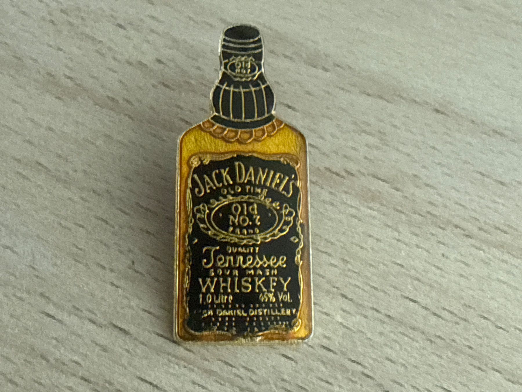 Placchette & Badge: Pin Jack Daniel's – Usato da Glattbrugg venduto da Schweigmatt