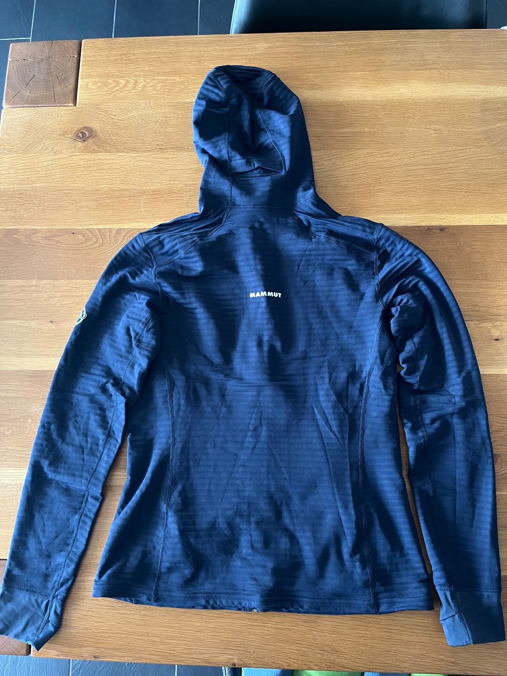 Mammut Giacche: Mammut Hoody – Nuovo (secondo la descrizione) da Walenstadt venduto da michi123G 2