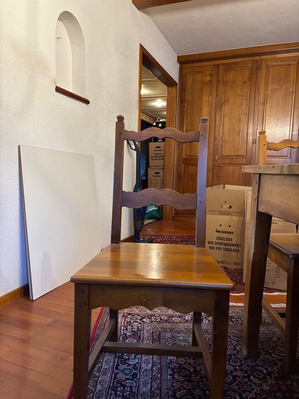 Tische: Antiker Tisch im Biedermeierstil mit Stühlen – Gebraucht aus Brig von cor_sz7r 2