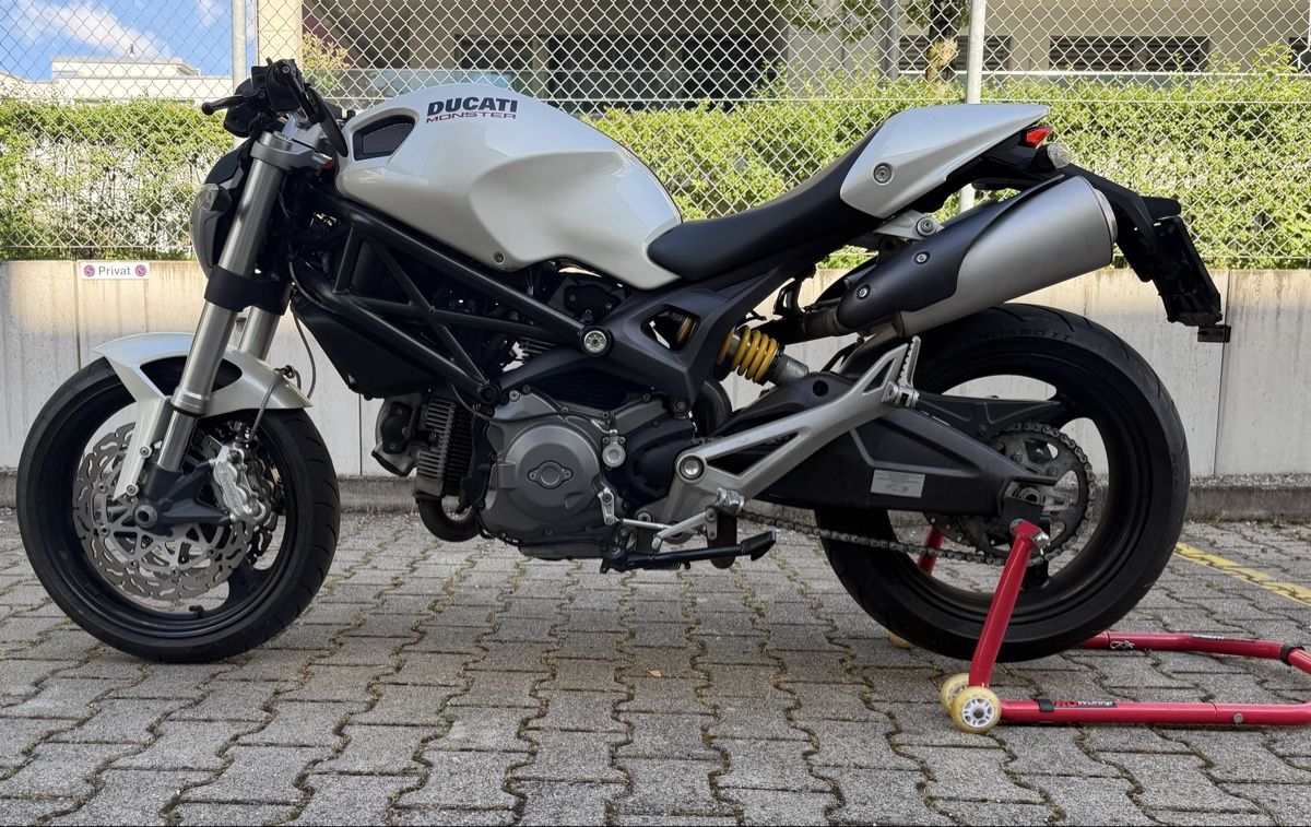 Strasse: Ducati Monster 696 – Gebraucht aus Zürich von E.M79