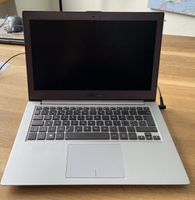 Asus Zenbook UX32L Notebook - Top Zustand! Windows 8