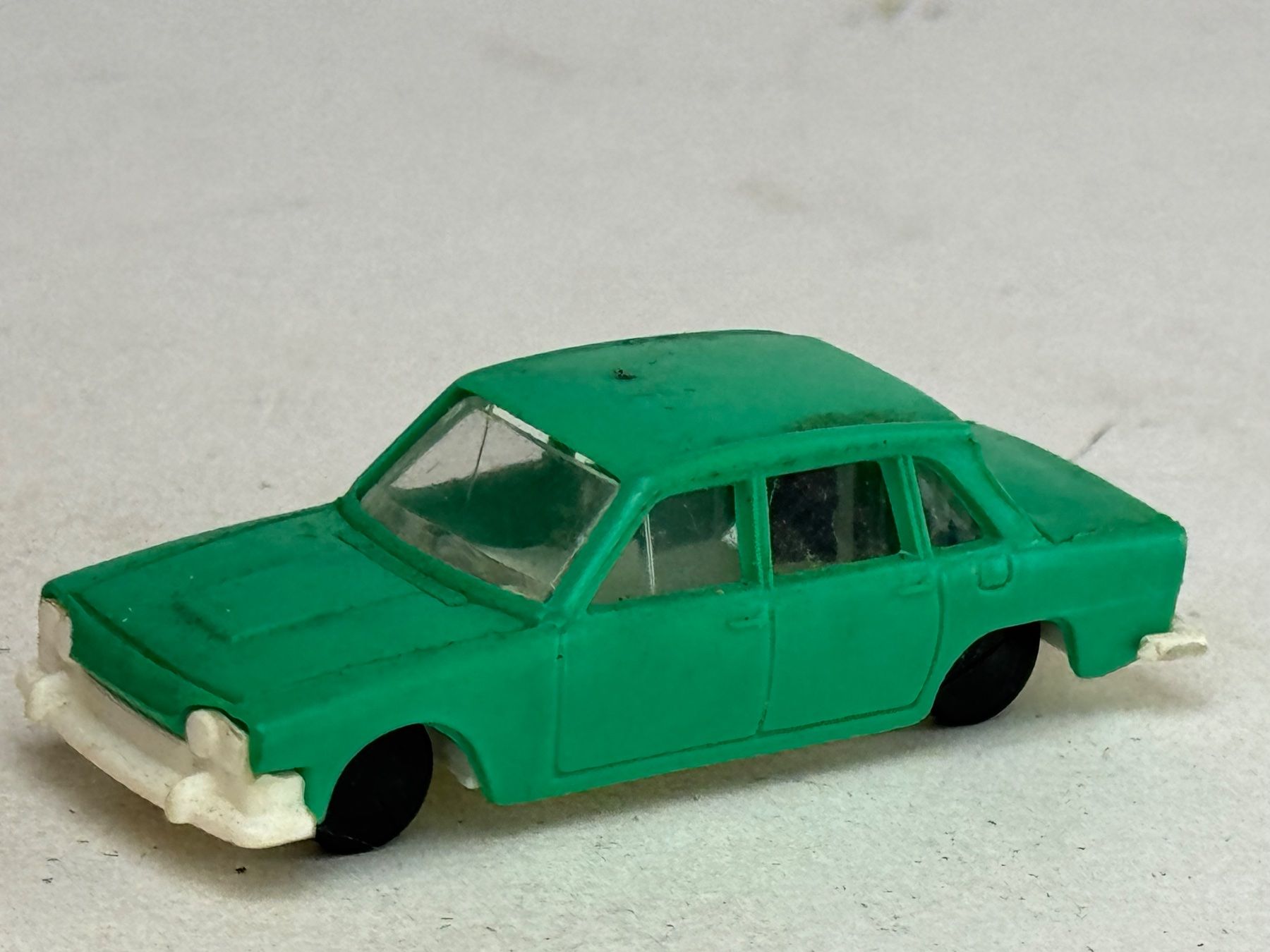 Triumph Modellini d'auto: VE- Triumph 2000 grün – Usato da Elm venduto da Wikmtz