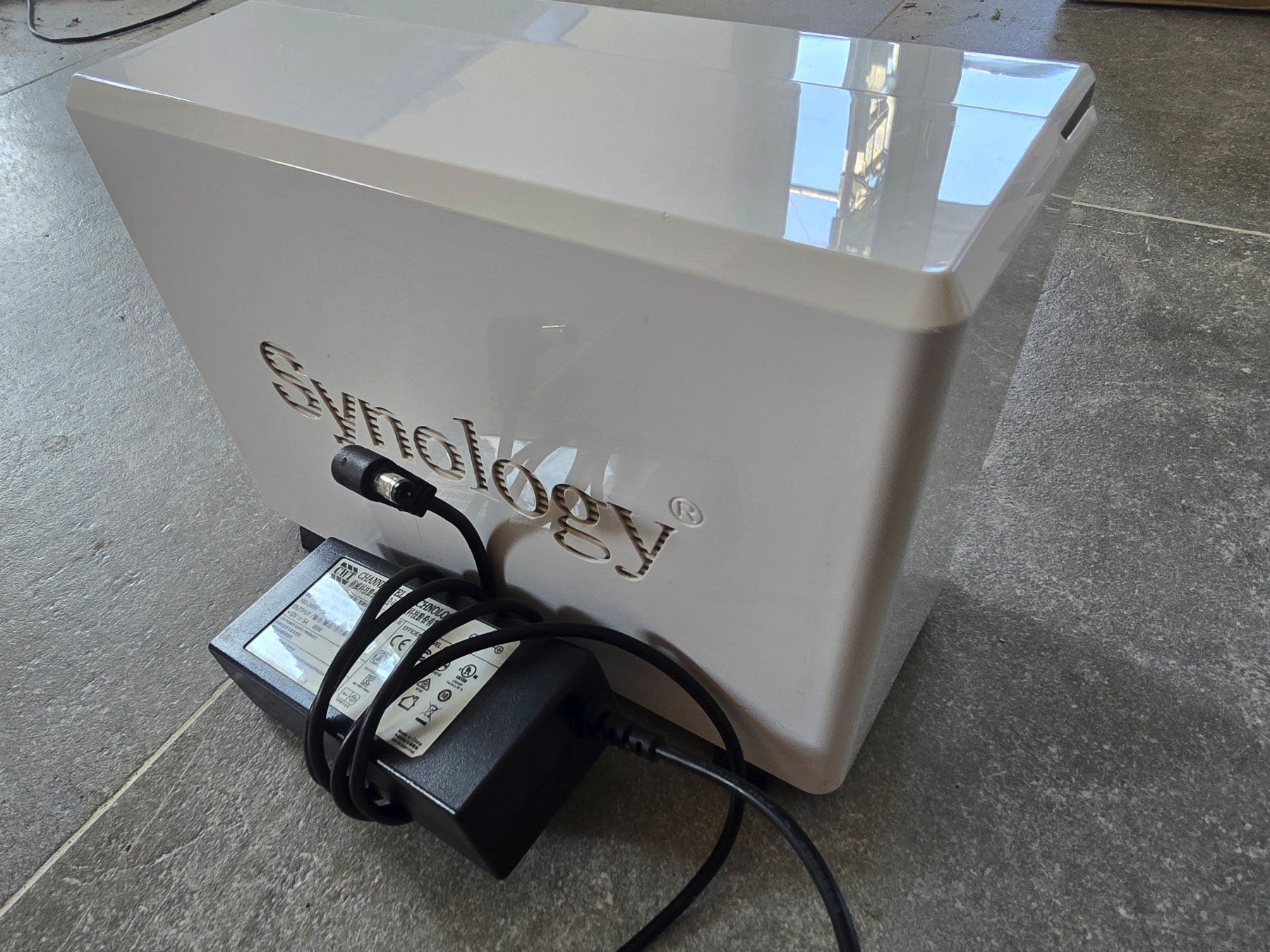 Synology Server: Synology 215j, inkl Netzteil – Gebraucht aus Olten von Triologyblue 1