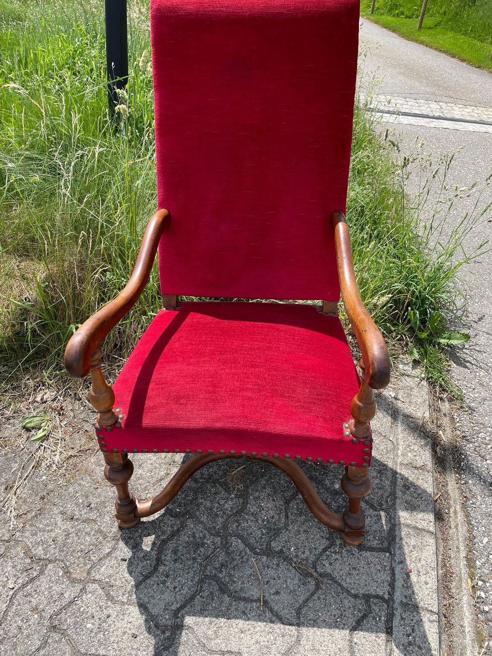 Sessel: Antiq Sessel – Gebraucht aus Roggwil BE von Viking72