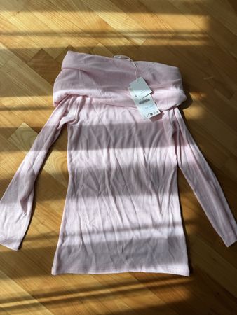 Rosa Zara Off-Shoulder Oberteil, neu mit Etikett, Gr. S