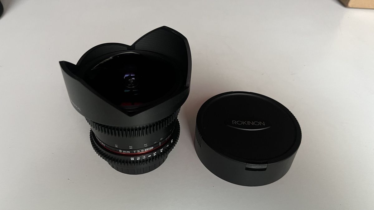 Obiettivi: Rokinon 8mm f3.8 EF – Usato da Luzern venduto da tillgmuer