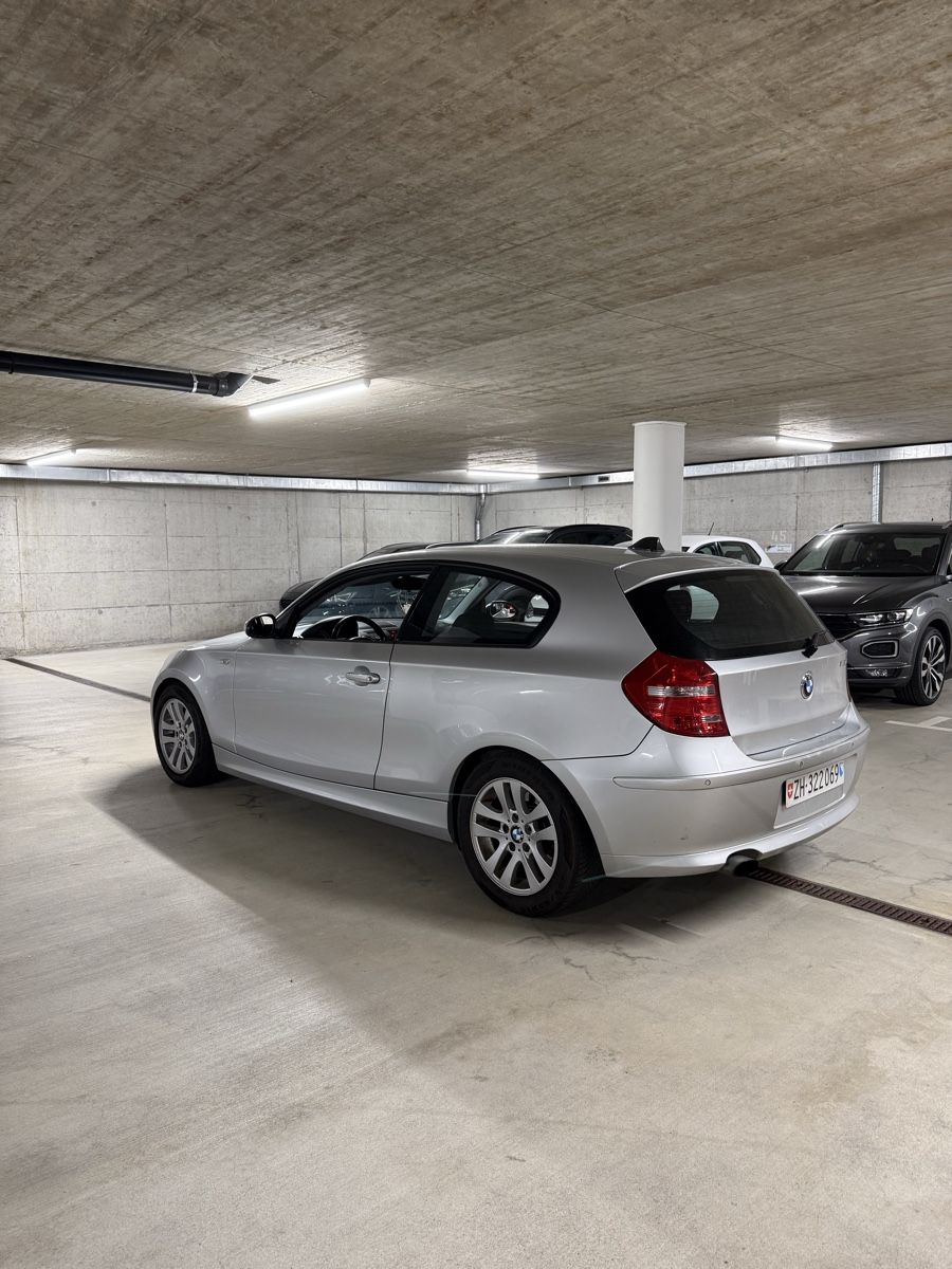 BMW Automobili: Bmw 120d 2008 Ab Platz – Usato da Wetzikon ZH venduto da dor_v7th 2