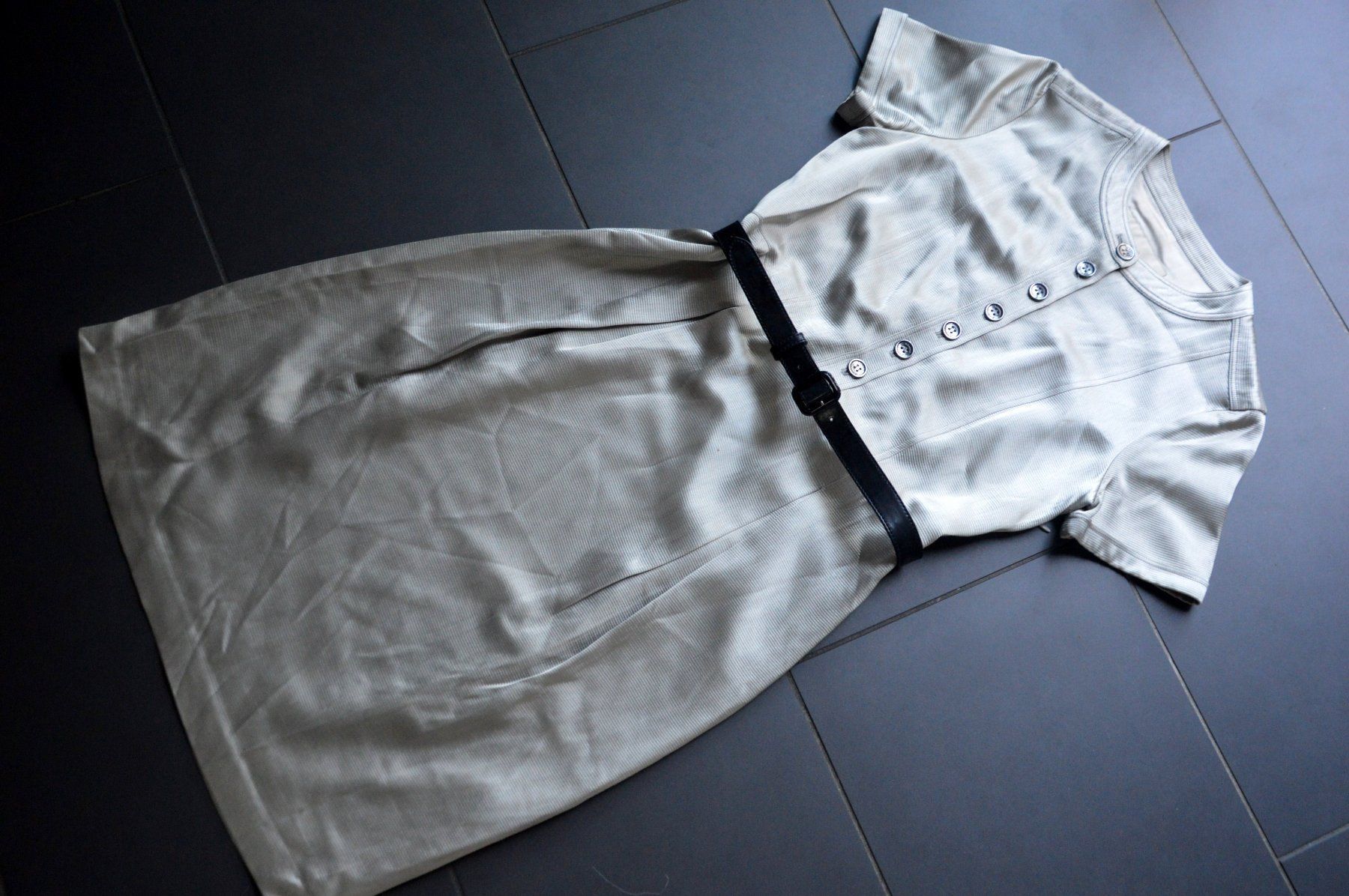 Burberry Vestiti: Kleid  / Robe  Burberry .40 – Usato da Collonges venduto da Auganien 2