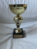 Goldener Pokal