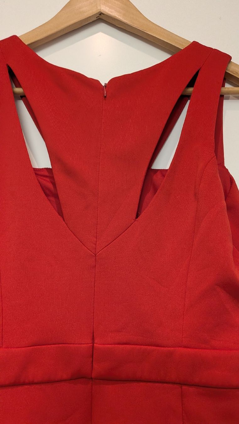 Guess Vestiti: Guess Dress Red Size M – Usato da Zürich venduto da yan_8lg2 3