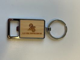 Schlüsselanhänger mit Flaschenöffner, Neuwertig!