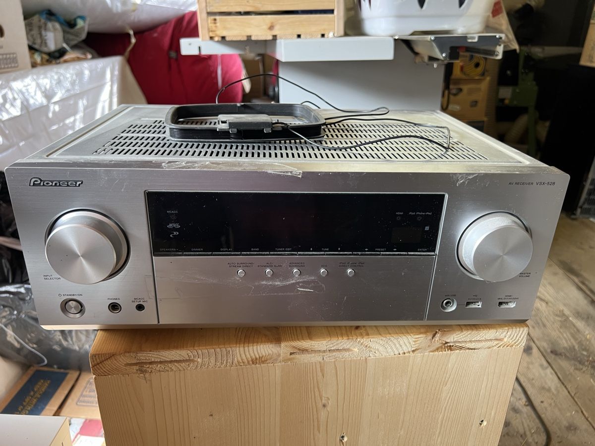 Pioneer Ricevitori: Pioneer AV RECEIVER VSX-528  – Usato da Huttwil venduto da luk_9tdh