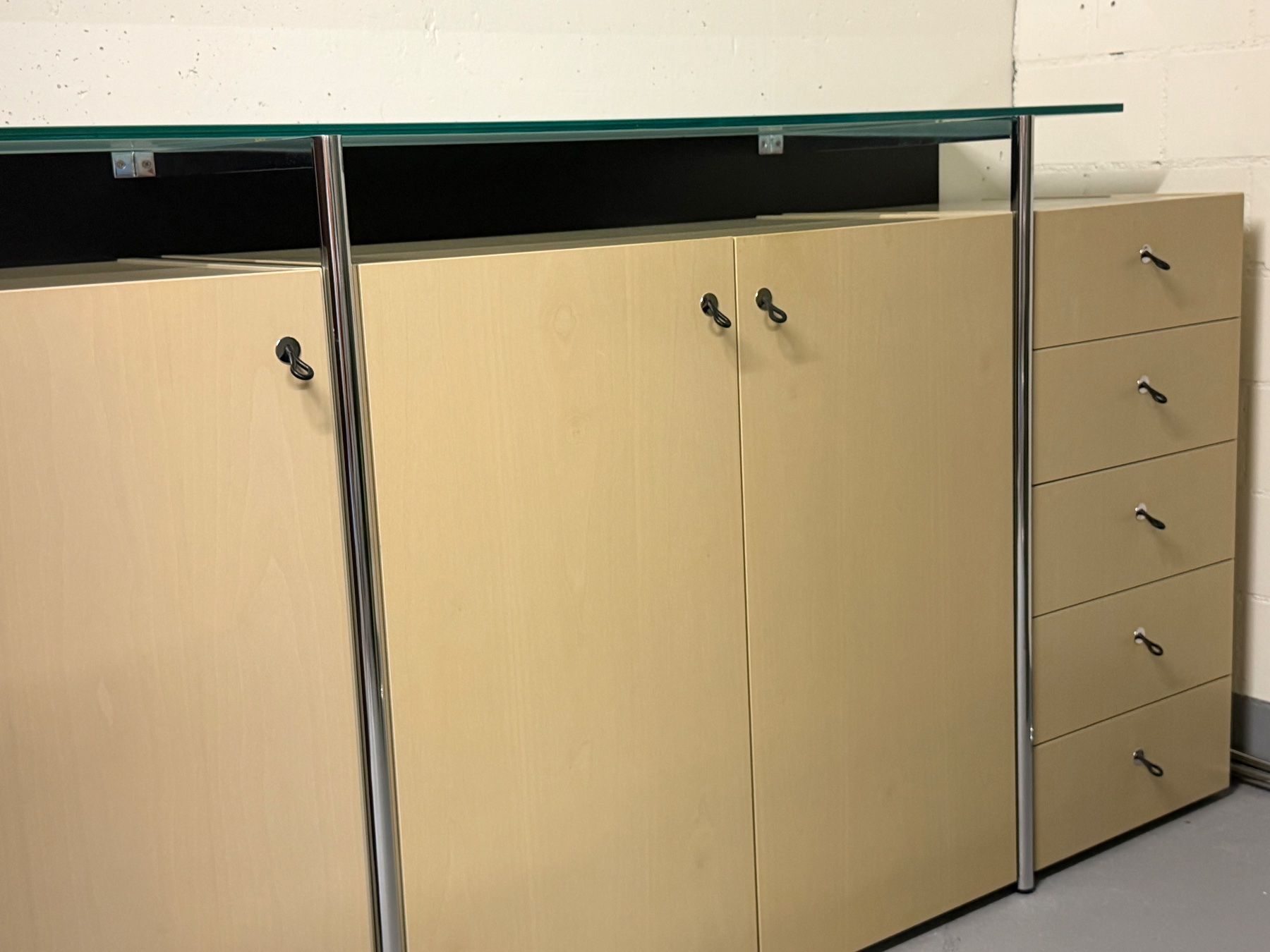 Team By Wellis Cassettiere: Sideboard Team by Wellis – Usato da Baar venduto da Selly_pete 7
