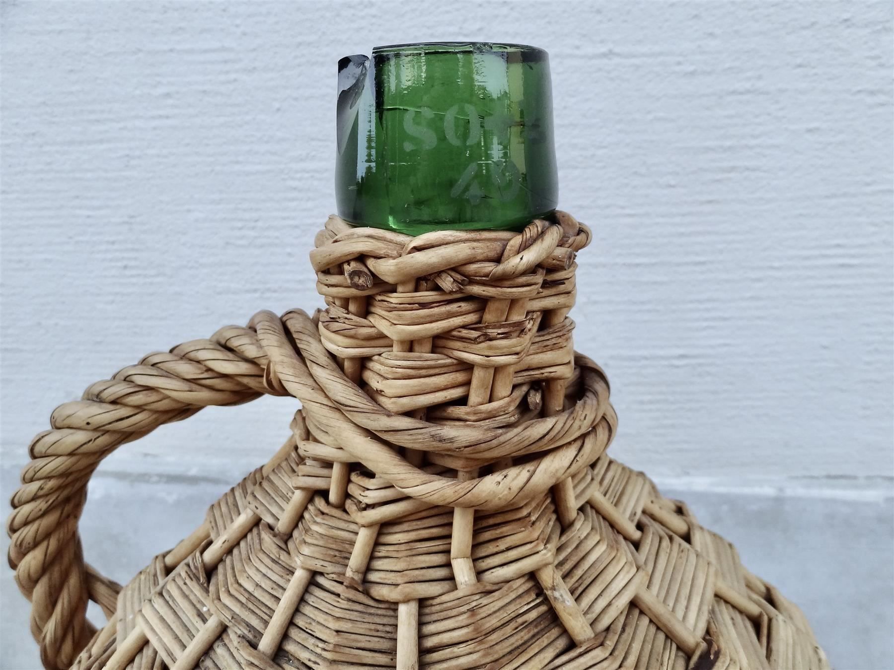 Flaschen: Korbflasche 7.6 Liter 1949 geeicht antik – Neu und originalverpackt aus Kerzers von Flaschenposten 5