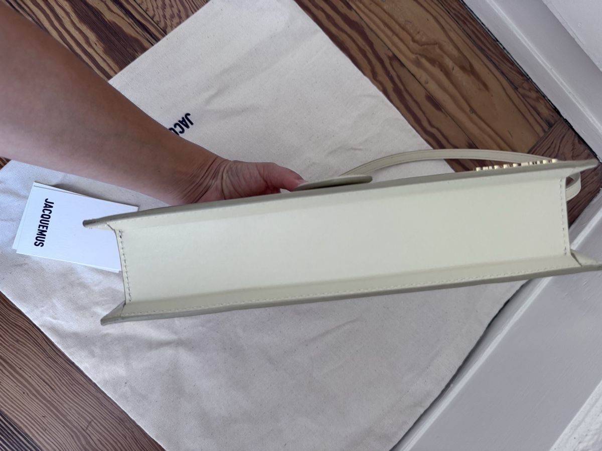 Jacquemus Borse da donna: Sac Jacquemus – Nuovo (secondo la descrizione) da Les Acacias venduto da Janar 4
