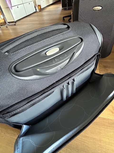 Samsonite Valigie: Samsonite Reisekoffer Duo (schwarz) – Usato da Lenk im Simmental venduto da Kluane 4
