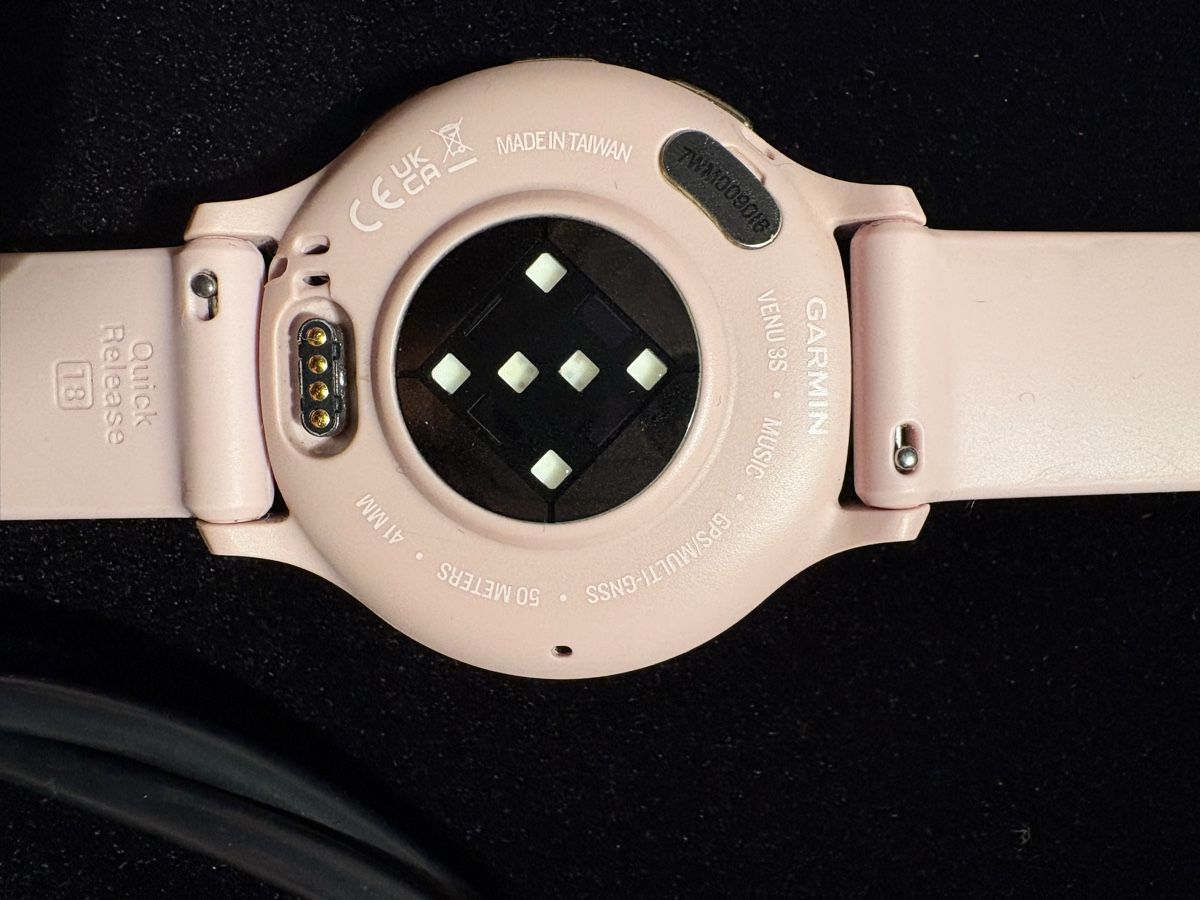 Garmin Smartwatch: Garmin Venus 3S – Usato da Wengen venduto da lin_cyb7 1