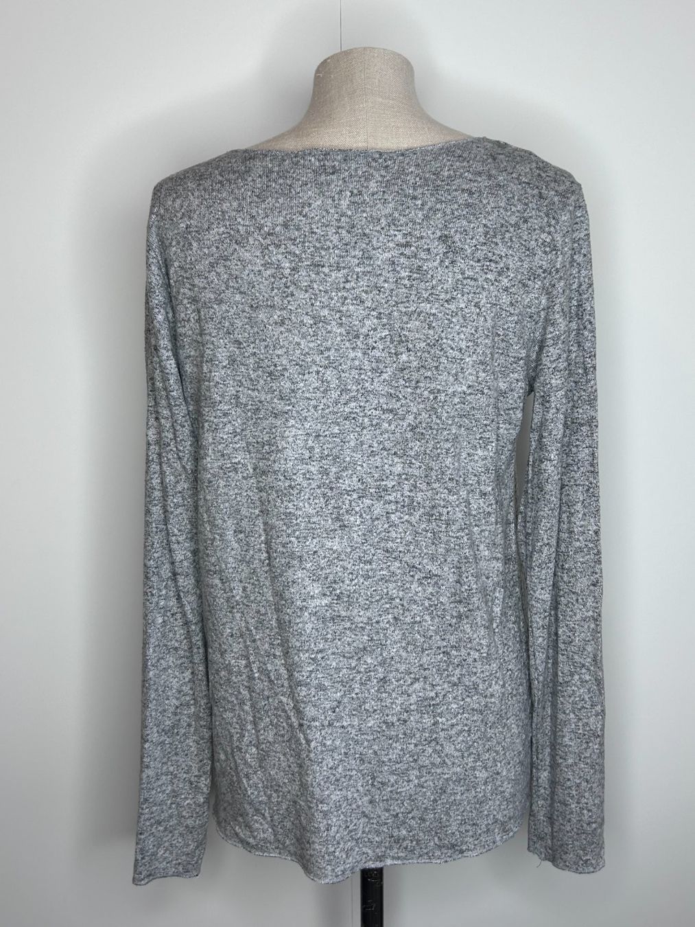 H&M Pulls & Sweat-shirts: Misu Pullover – D'occasion à St. Gallen par look-twice 2