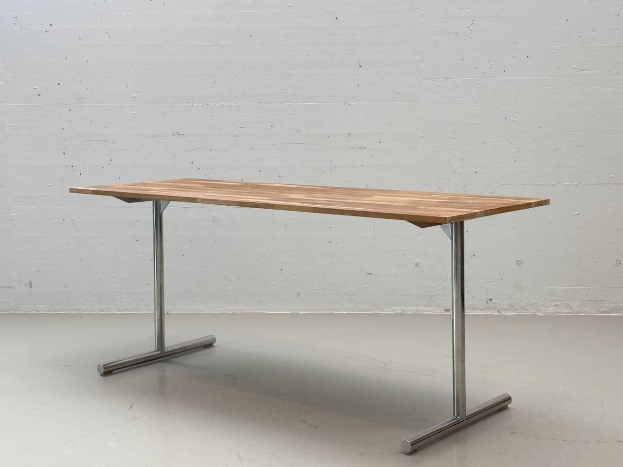 Tische: Moderne Ess- oder Schreibtische aus Eichenholz, 1990er Jahre – Gebraucht aus Zürich von LeMoege 3