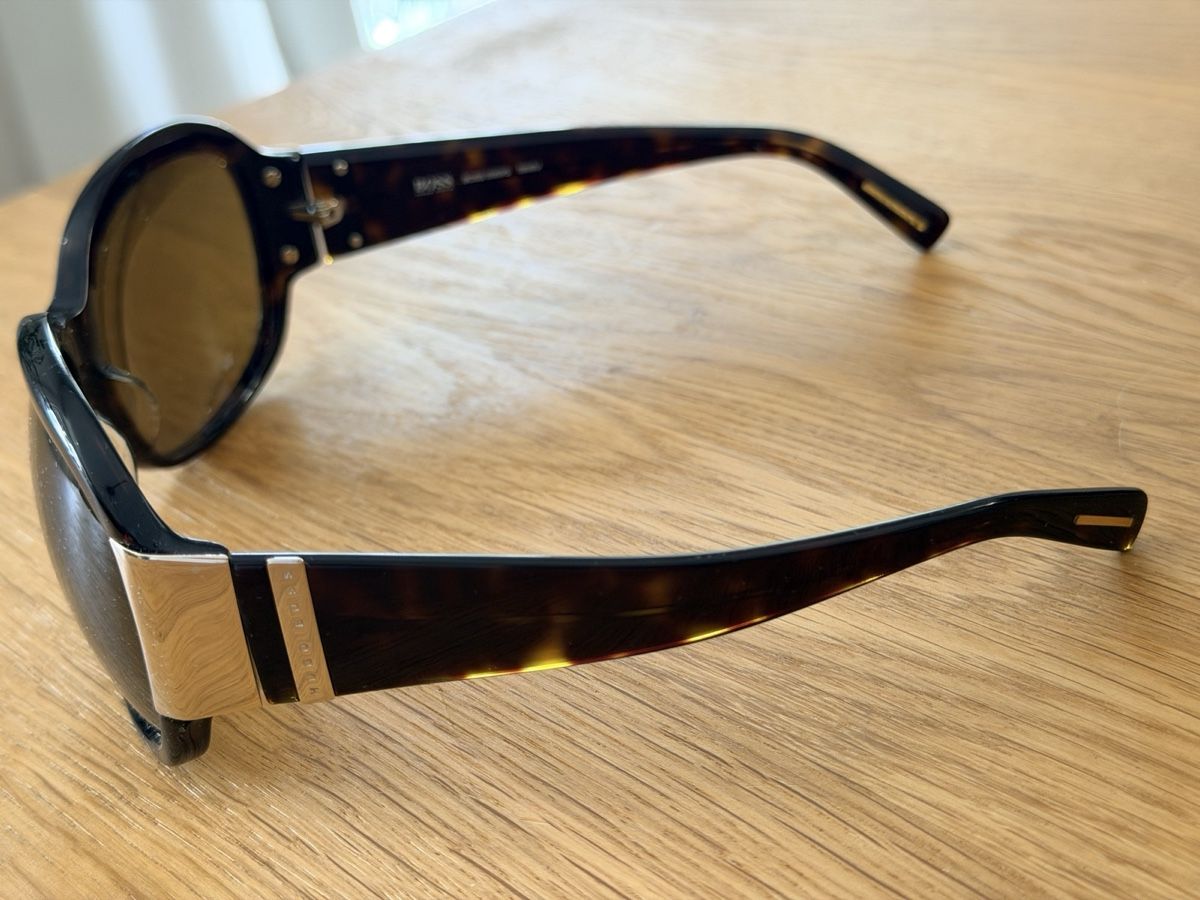 Hugo Boss Occhiali & Lenti:     HUGO BOSS Sonnenbrille – Usato da Luzern venduto da lang30 1