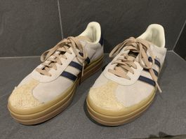 Adidas Gazelle Bold Turnschuhe beige/dunkelblau Grösse 38,5
