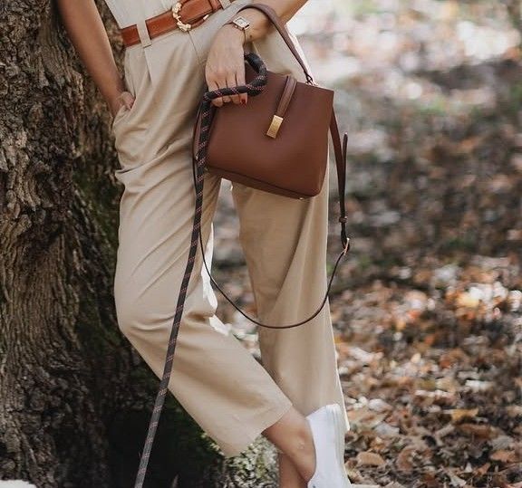 C&A Borse da donna: Superleichte Tasche braun Hand oder Schulter getragen – Nuovo e nell'imballaggio originale da Frauenfeld venduto da Vanityroom 1