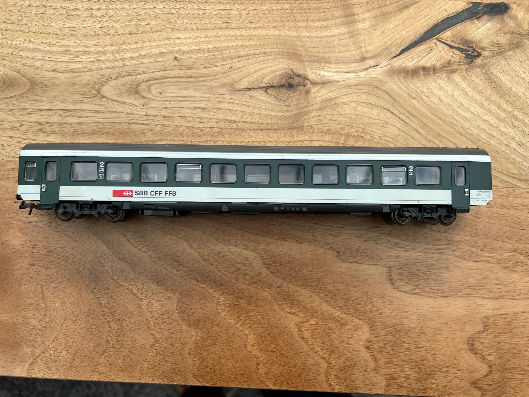 Roco Modellini di ferrovie: Modelleisenbahn Roco – Usato da Remigen venduto da Orlana7