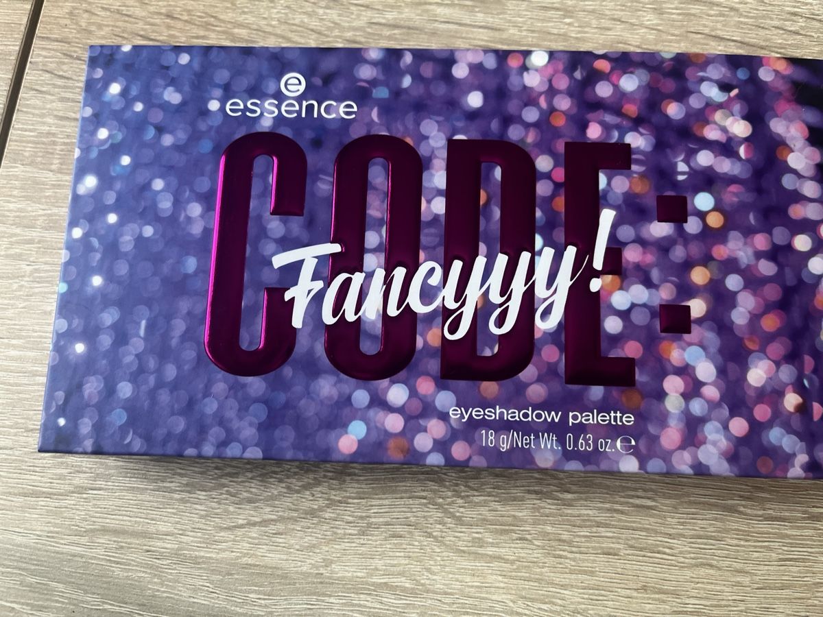 Make-up: Essence Code Fancy eyeshadow palette – Gebraucht aus Aarau von kailing12