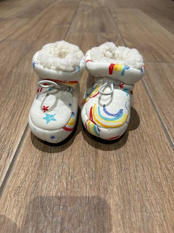 Chaussures garçon: Baby winterschuhe – D'occasion à Hunzenschwil par del_hzv7 1