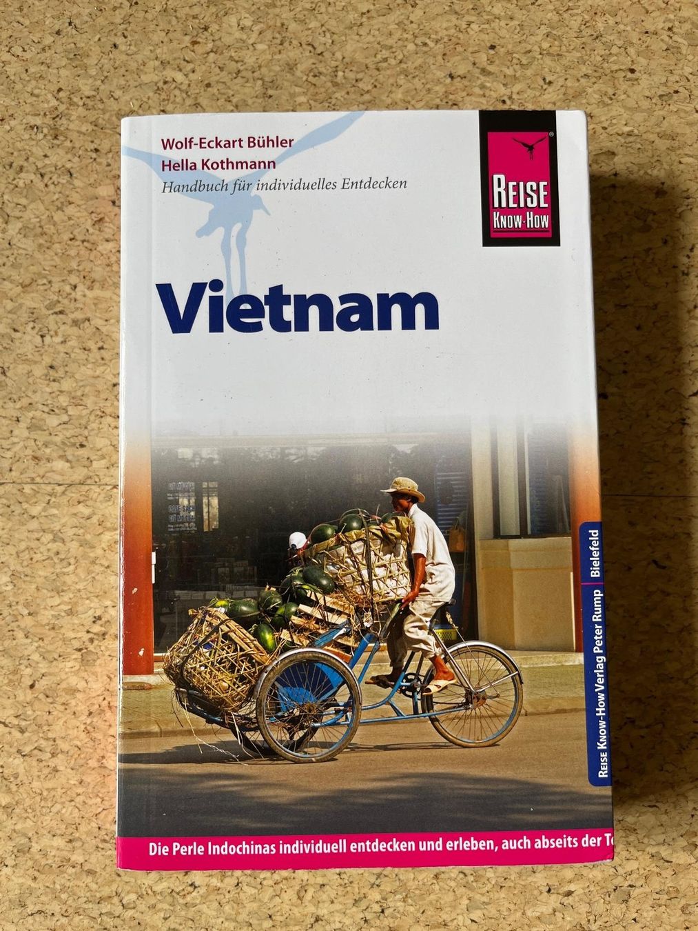Libri: Reiseführer / Taschenbuch "Vietnam" – Usato da Grosswangen venduto da Vita500